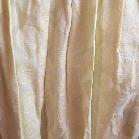 Springtime Yellow Sundress - Picture 3 of 4